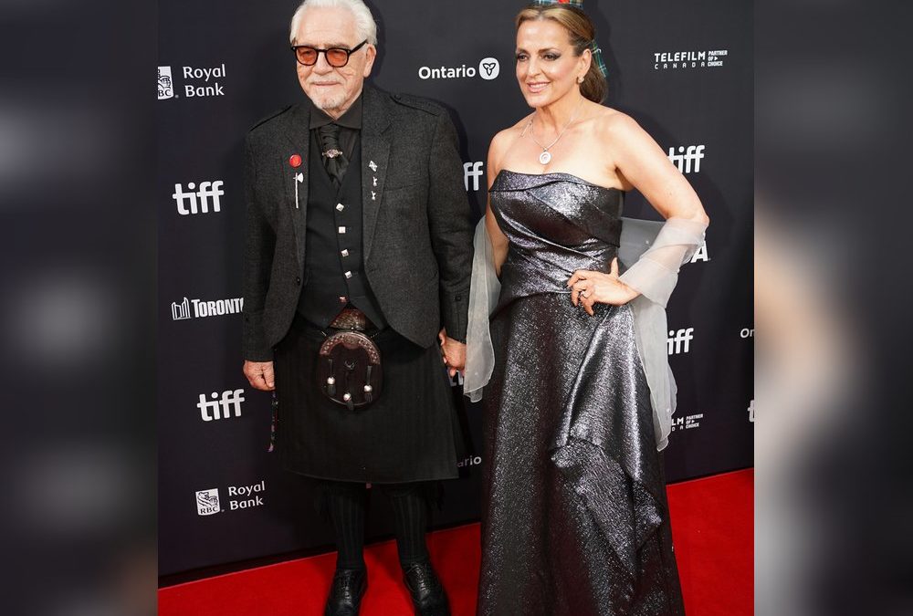 Brian Cox im Kilt: „Dafür gemacht, cool und frei zu sein“