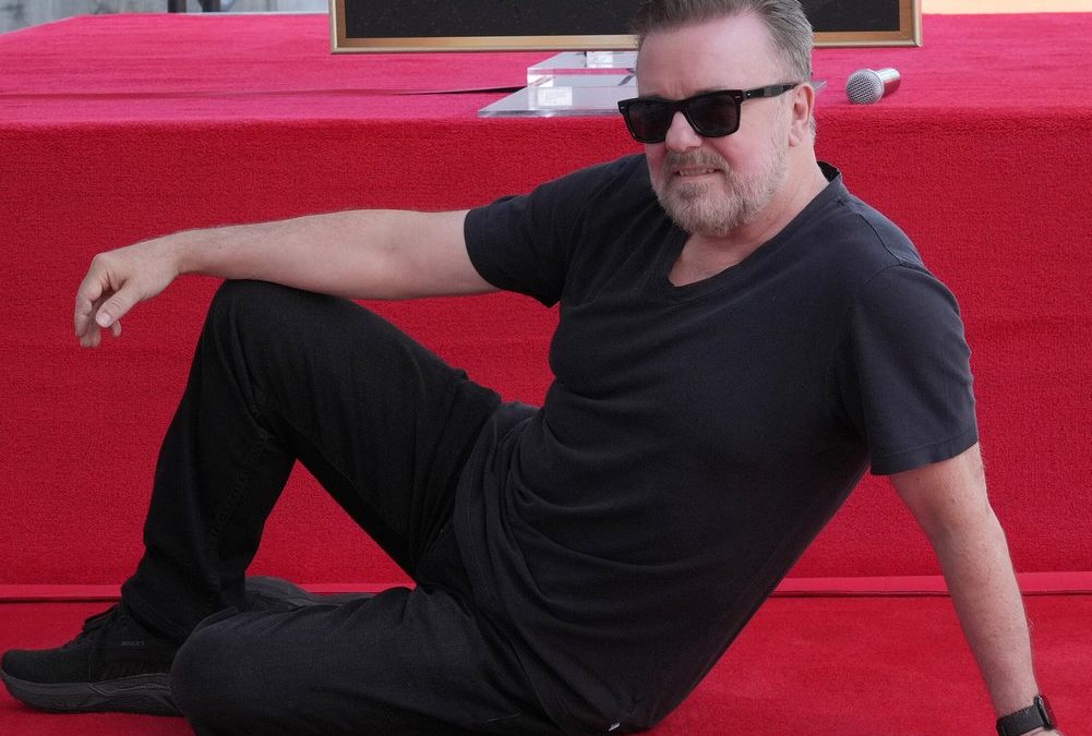 Ricky Gervais wird auf Netflix zur „dicken, faulen Katze“