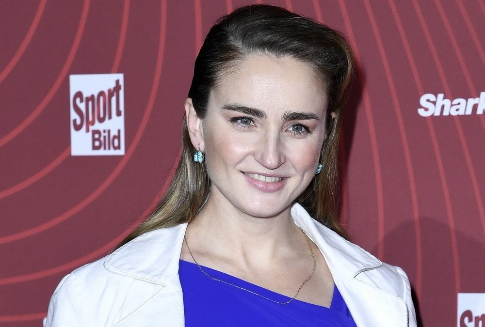 Weltklasse-Schwimmerin Elena Semechin wird erstmals Mutter