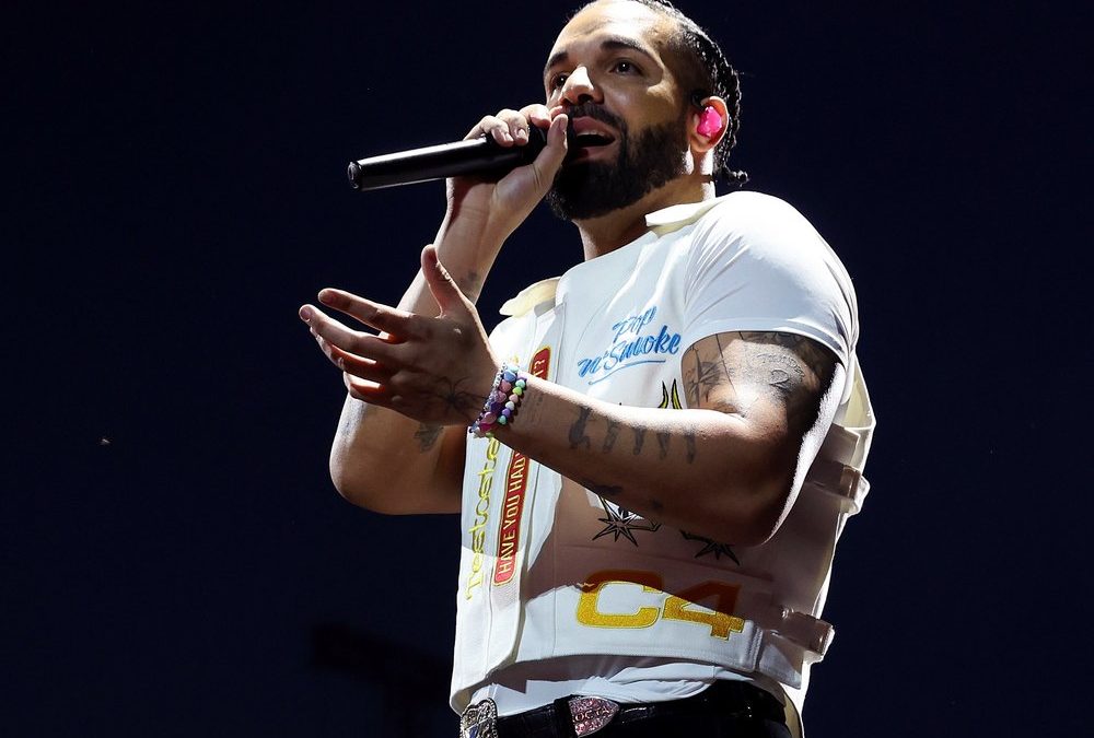 Latz- statt Lederhosen: Drake besucht das Oktoberfest