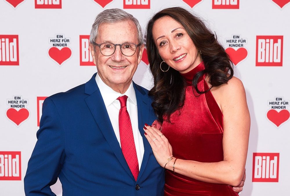 Mit Foto auf Instagram: Jan Hofer feiert Hochzeitstag