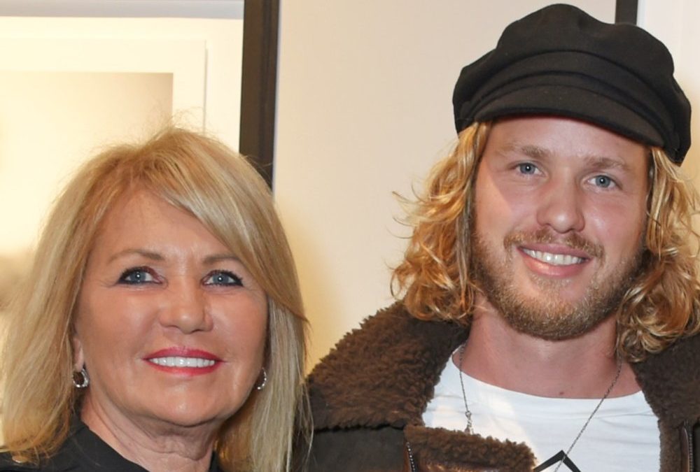 Sam Branson nimmt Abschied von seiner Mutter Joan Templeman