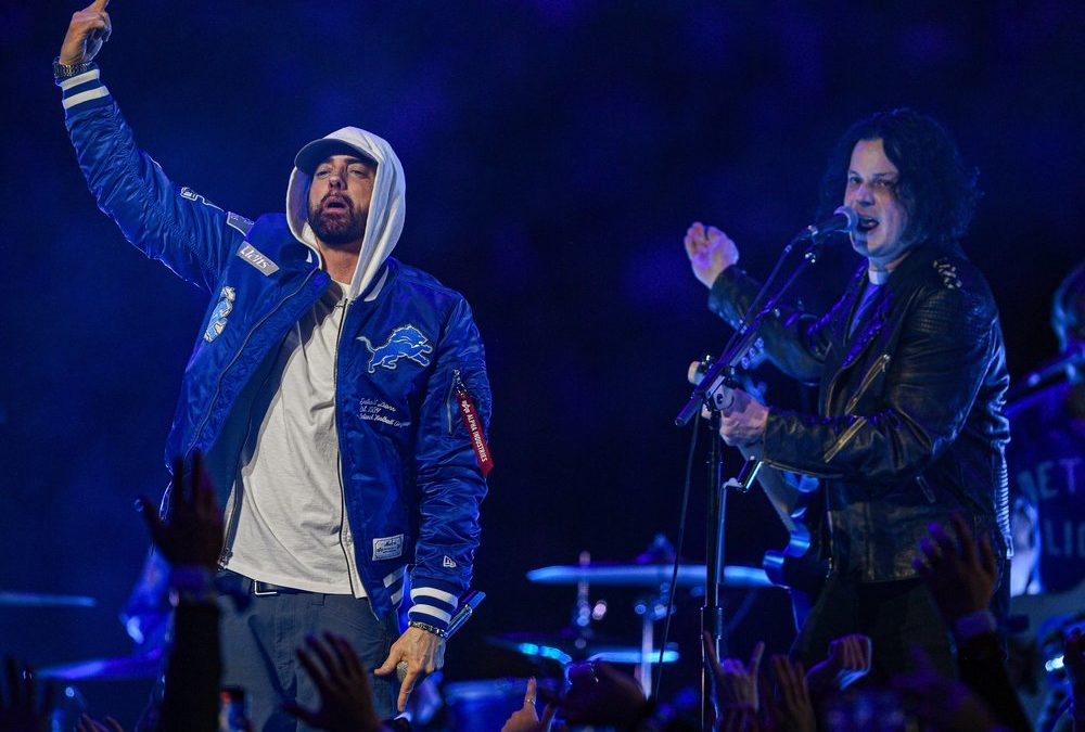 Mit Stargast Eminem: Jack White rockt NFL-Halbzeitshow an Thanksgiving