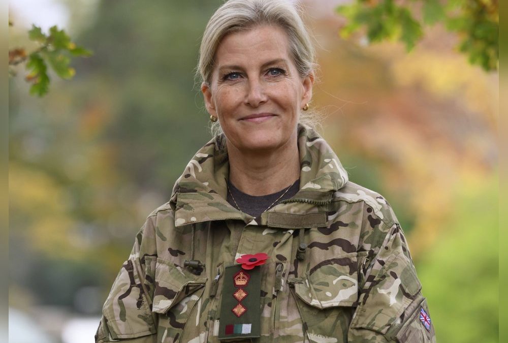 Herzogin Sophie tauscht Abendrobe gegen Kampfanzug