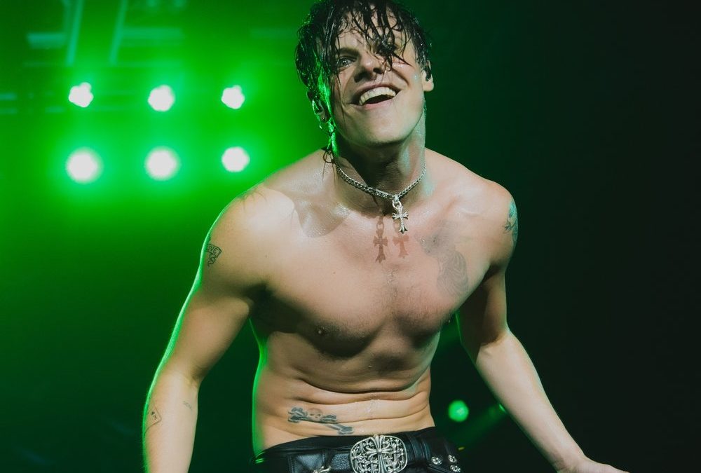 Sorge nach Untersuchung: Yungblud darf bis Ende 2025 nicht touren