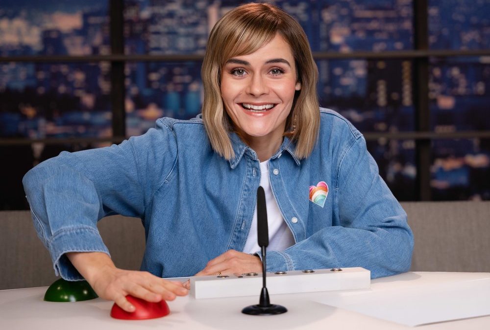 Hazel Brugger bekommt eigenes „LOL“-Spin-off