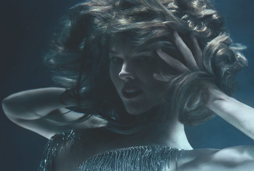 Herzigova, Swinton, Shayk: Pirelli stellt neue Fotos in Prag vor