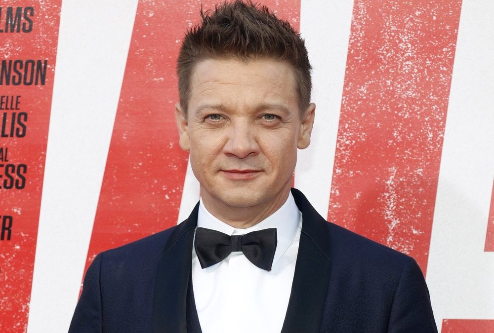 Nacktfotos geschickt? Marvel-Star Jeremy Renner dementiert Vorwürfe