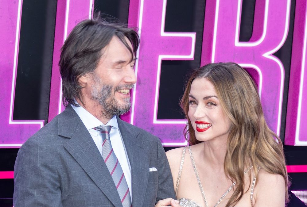Ana de Armas schwärmt: Keanu Reeves ist „unglaublich liebenswürdig“
