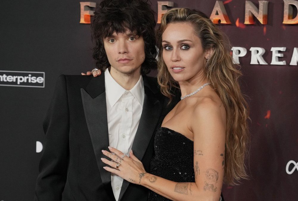 Maxx Morando: Das ist der Verlobte von Miley Cyrus