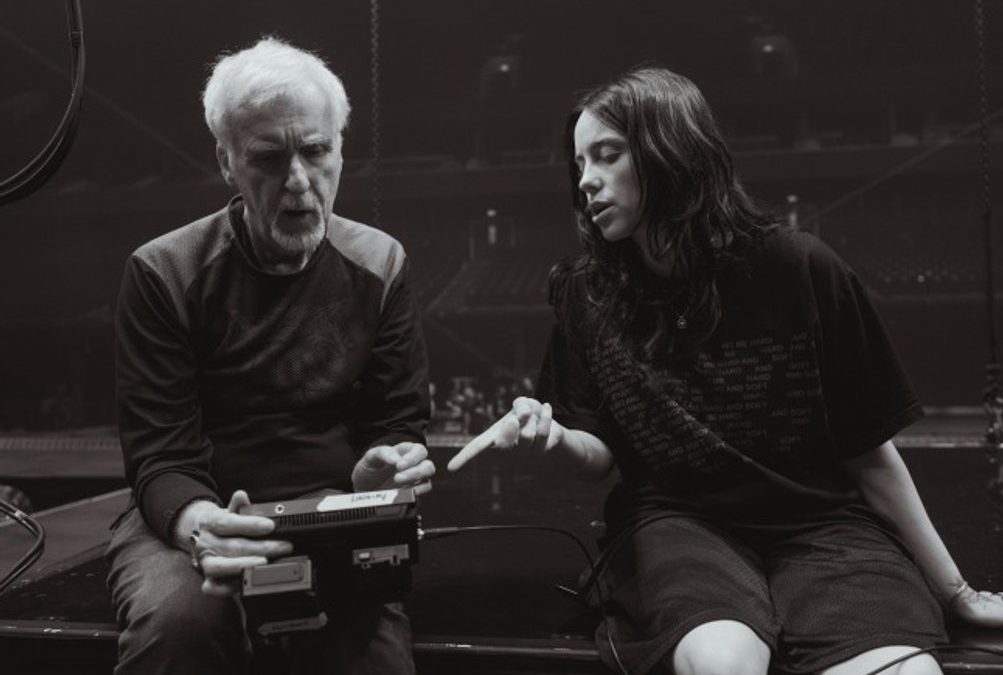 Co-Regisseur James Cameron: Billie Eilish zeigt Konzertfilm-Trailer