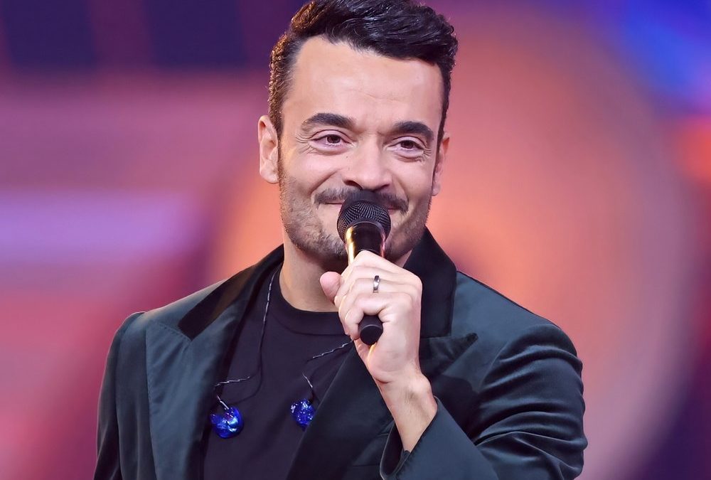 Giovanni Zarrella überrascht mit Weihnachtskonzert im Bundestag