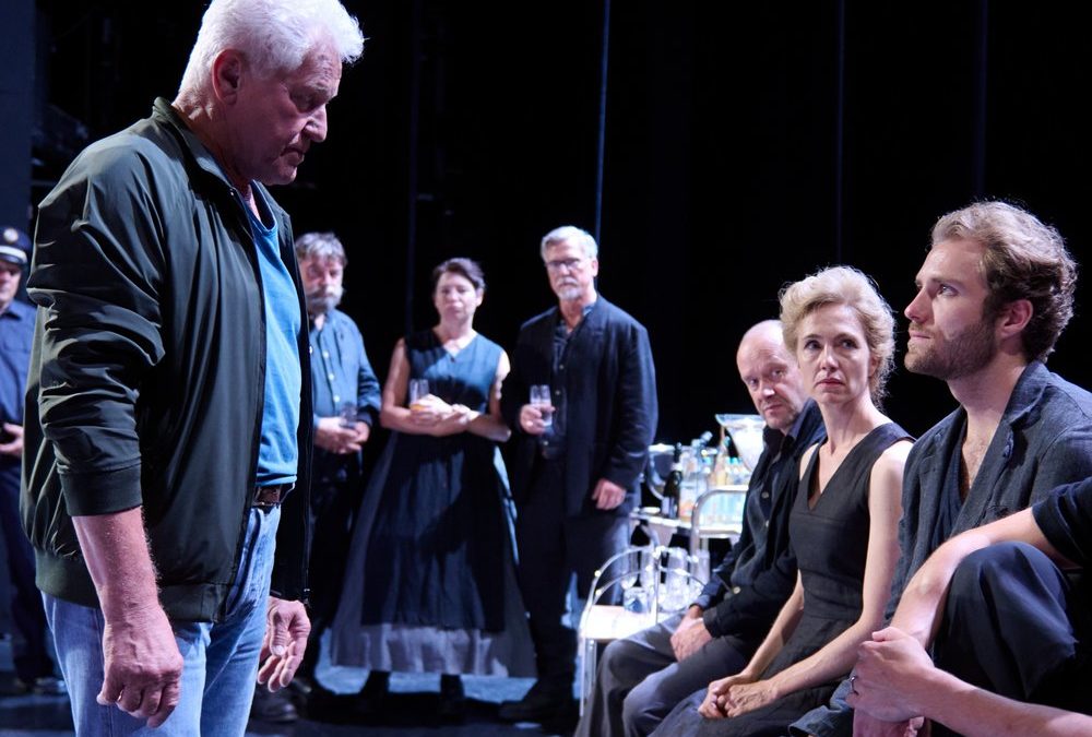 „Tatort: Das Verlangen“: Sonntagskrimis aus dem Theater