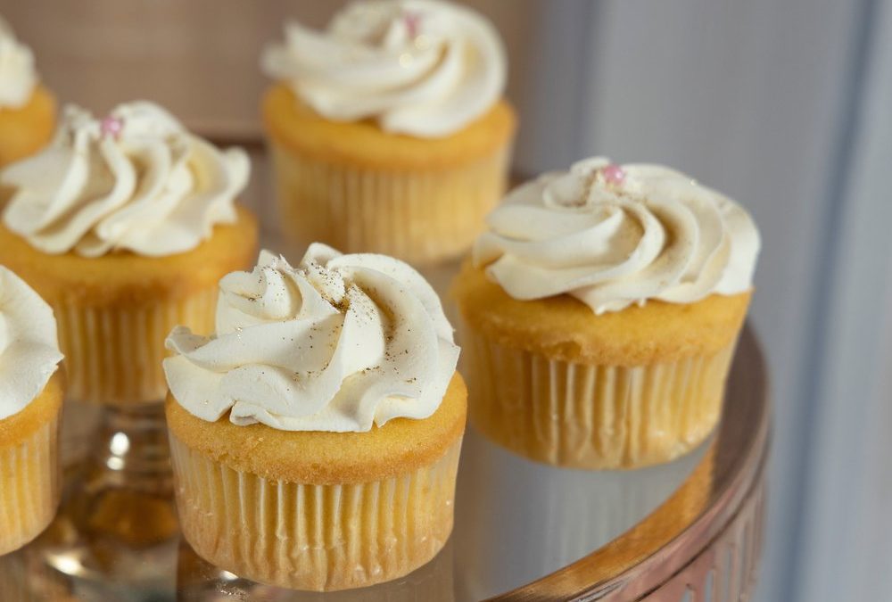 Elegante Champagner-Cupcakes für Silvester