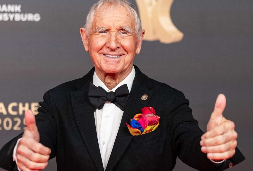 „Kampf der RealityAllstars“: Prinz Frédéric von Anhalt steigt früh aus