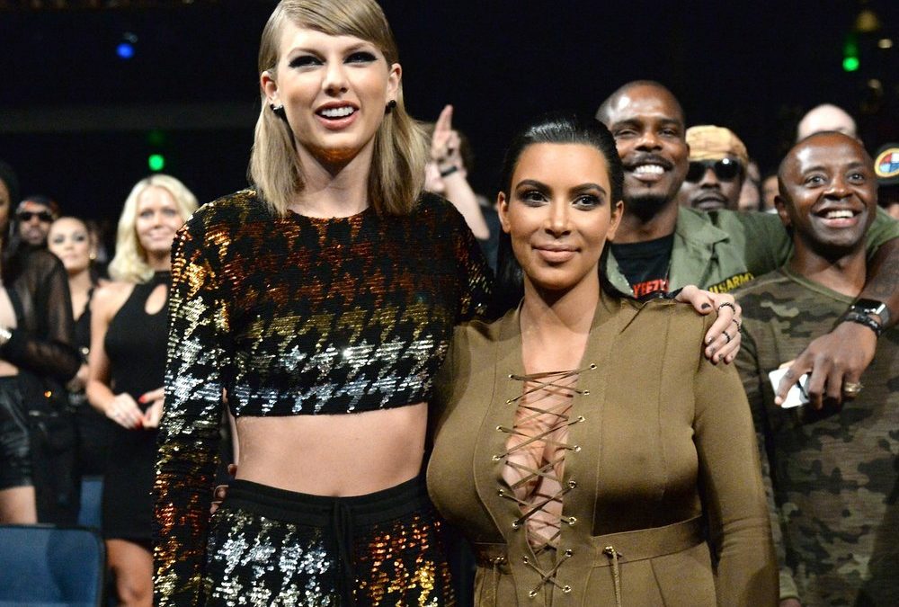 Kim Kardashian hört trotz jahrelangem Streit Musik von Taylor Swift