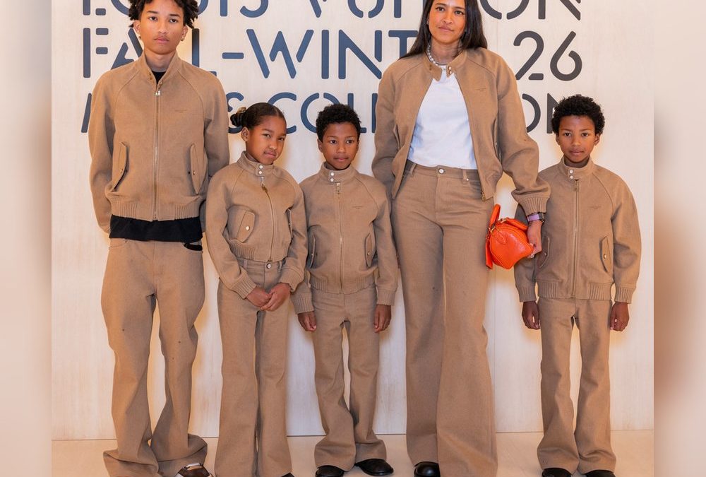 Paris Fashion Week: Pharrell Williams‘ Familie kommt im Partnerlook