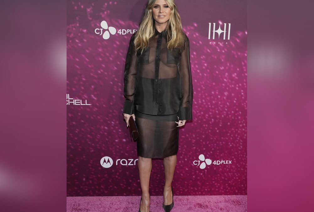 Paris Hiltons Doku-Premiere: Heidi Klum setzt auf transparente Bluse