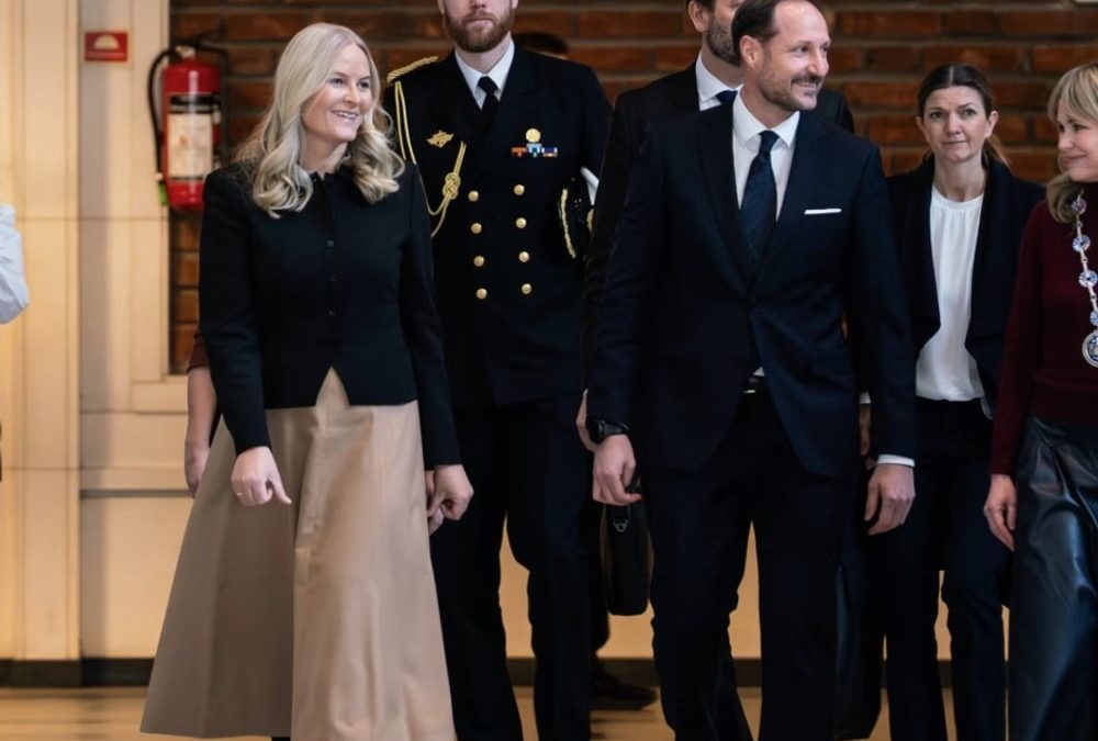 Erster Auftritt des Jahres: Mette-Marit trotzt ihrer Lungenkrankheit