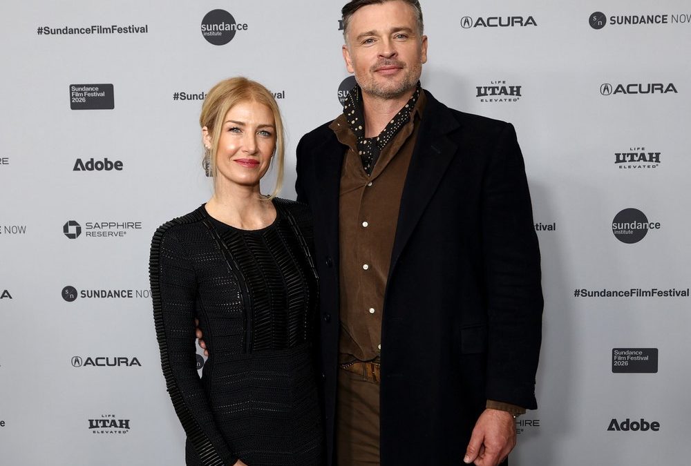 „Smallville“-Star Tom Welling: Red-Carpet-Comeback mit seiner Frau