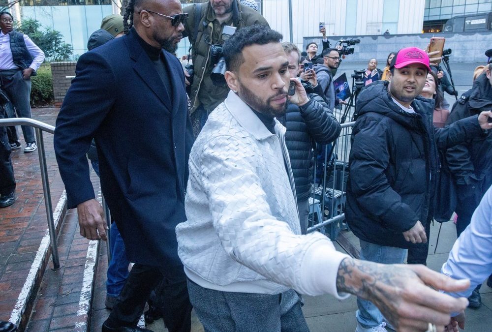 Wegen Flaschenangriff: Chris Brown erscheint vor Londoner Gericht