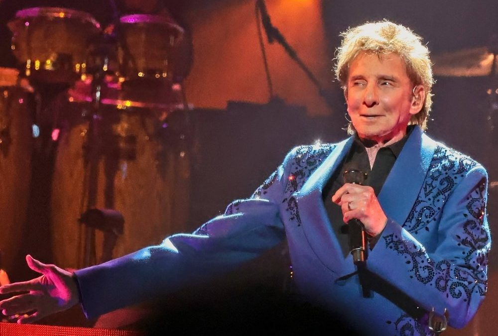 Nach Krebsbehandlung: Barry Manilow gibt neue Tourdaten bekannt
