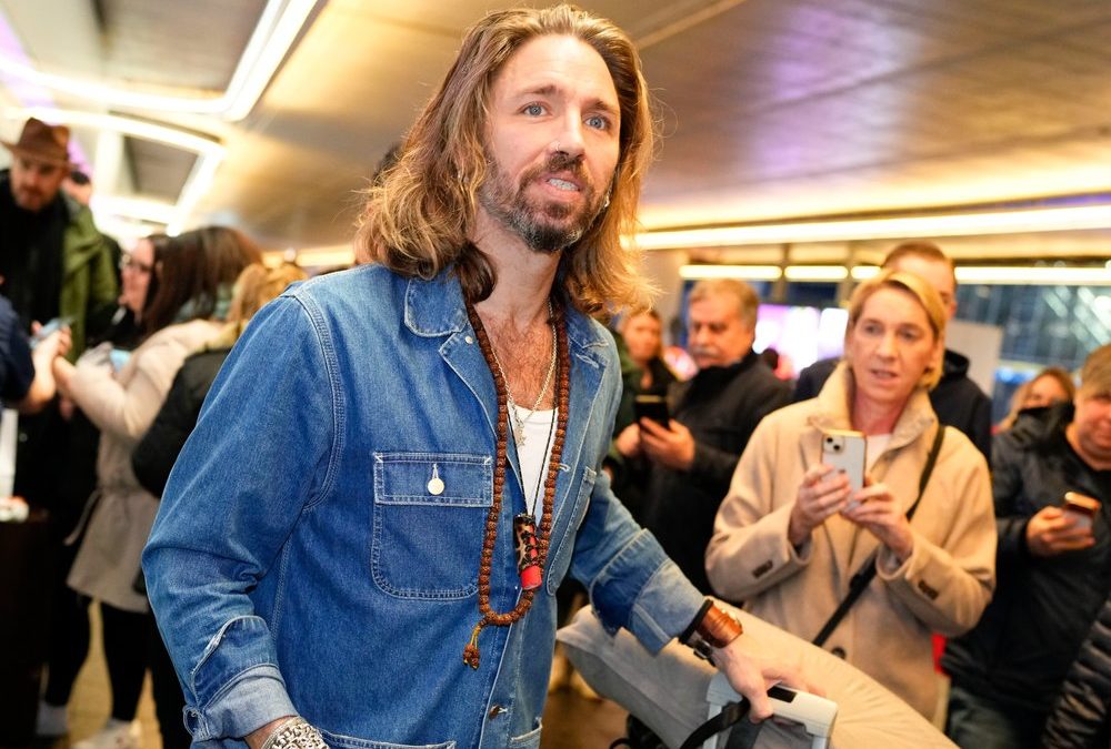 Dschungelkönig Gil Ofarim und Mitcamper sind zurück in Deutschland