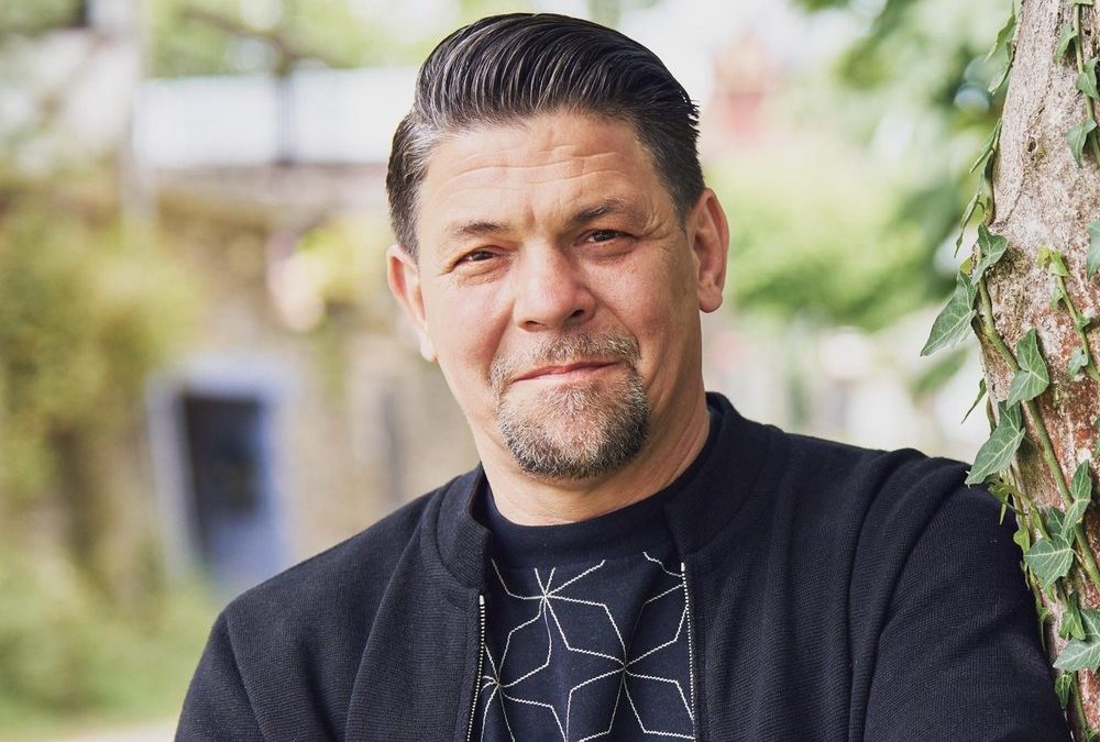 Tim Mälzer kündigt neue „Kitchen Impossible“-Staffel an