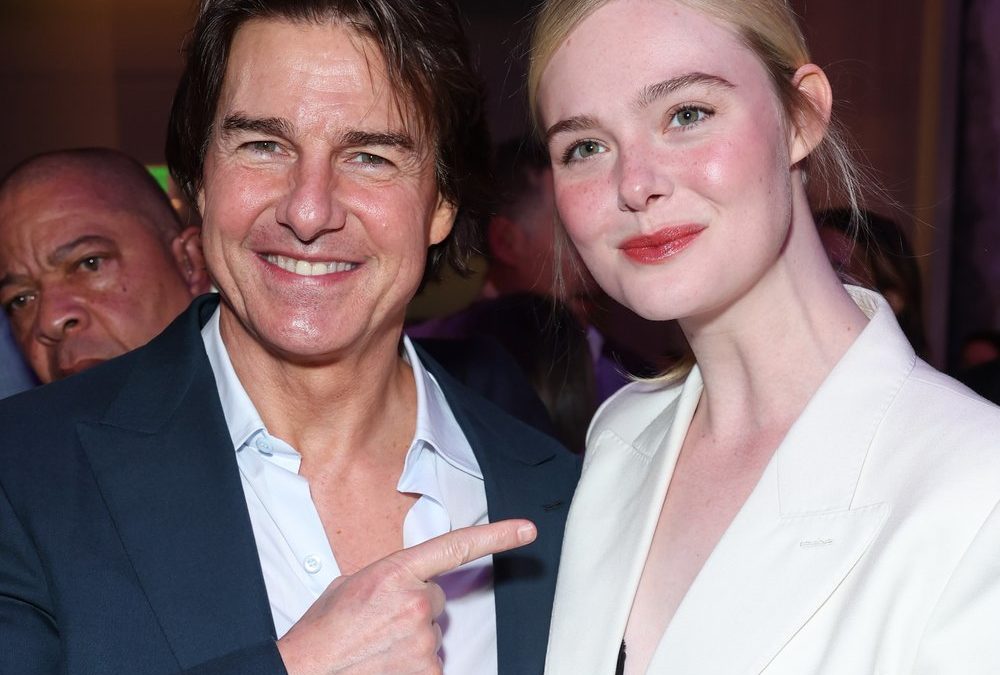 Tom Cruise besucht Awards Show: Alle Stars wollen ein Foto mit ihm