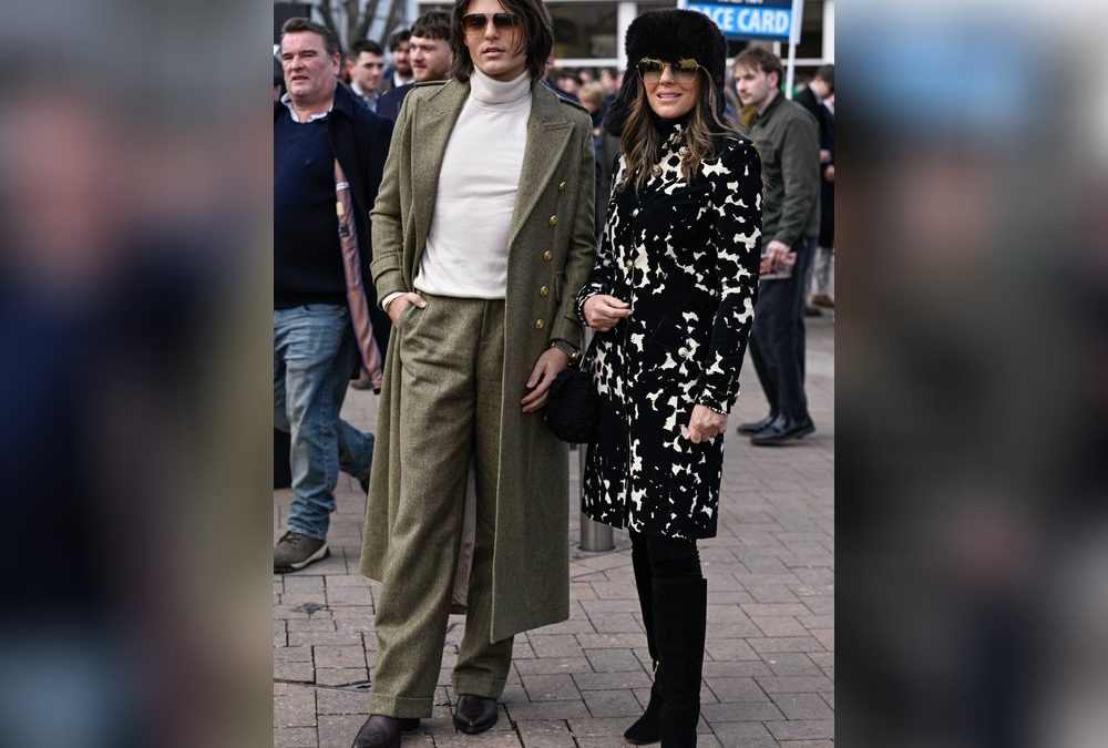 Liz Hurley und Sohn Damian: Stylisches Duo beim Cheltenham Festival