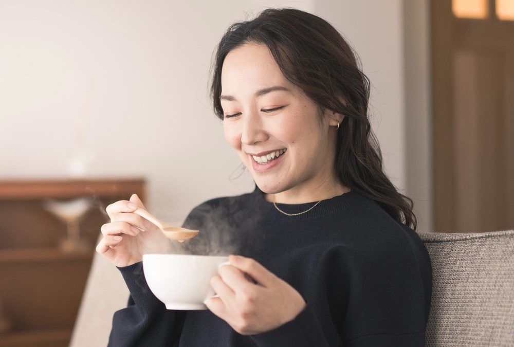 Heißes Wasser: Warum TikTok gerade die Teekanne ohne Tee entdeckt
