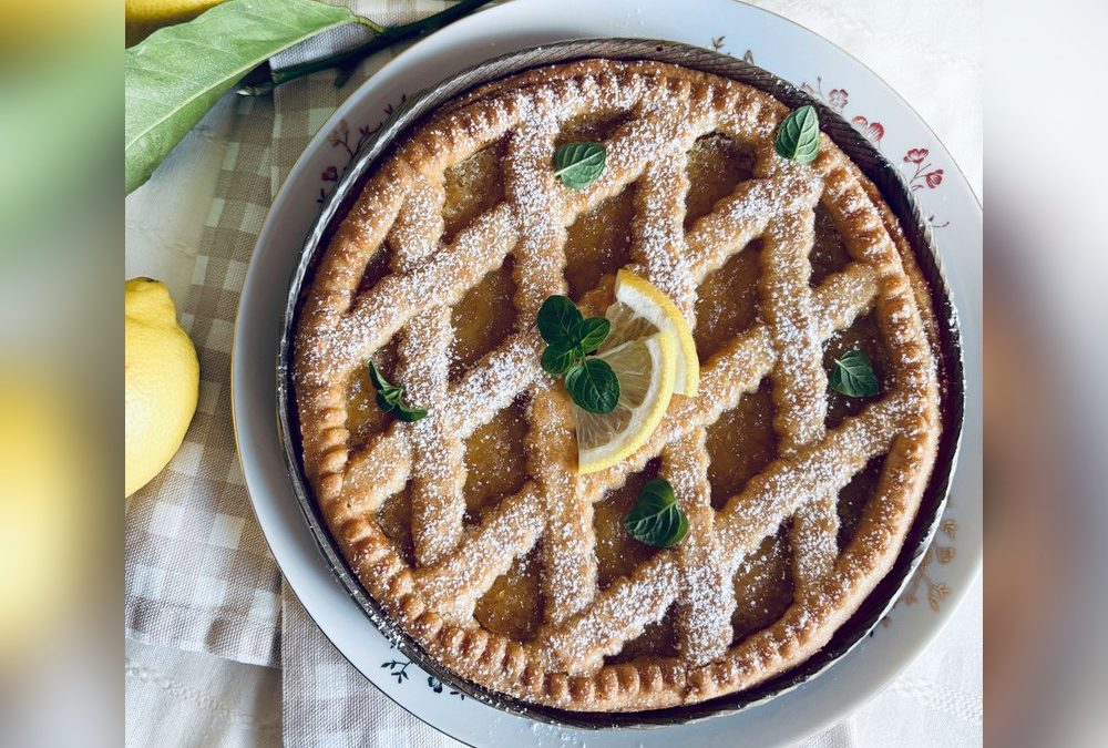 Für kleine Glücksmomente: Zitronenkuchen mit knusprigem Teiggitter