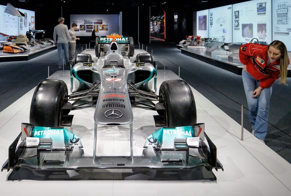Formel 1 in München: Ausstellung zeigt Schumachers Silberpfeil
