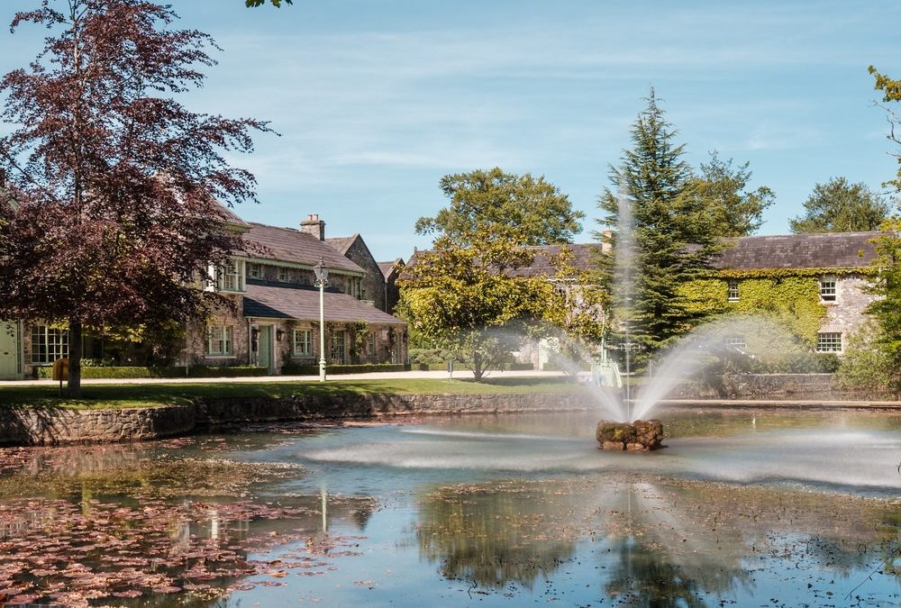 Für 20 Millionen Euro: Ein ganzes Dorf in Irland steht zum Verkauf