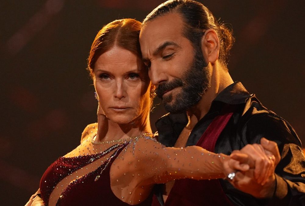 „Let’s Dance“: Esther Schweins scheidet verletzungsbedingt aus