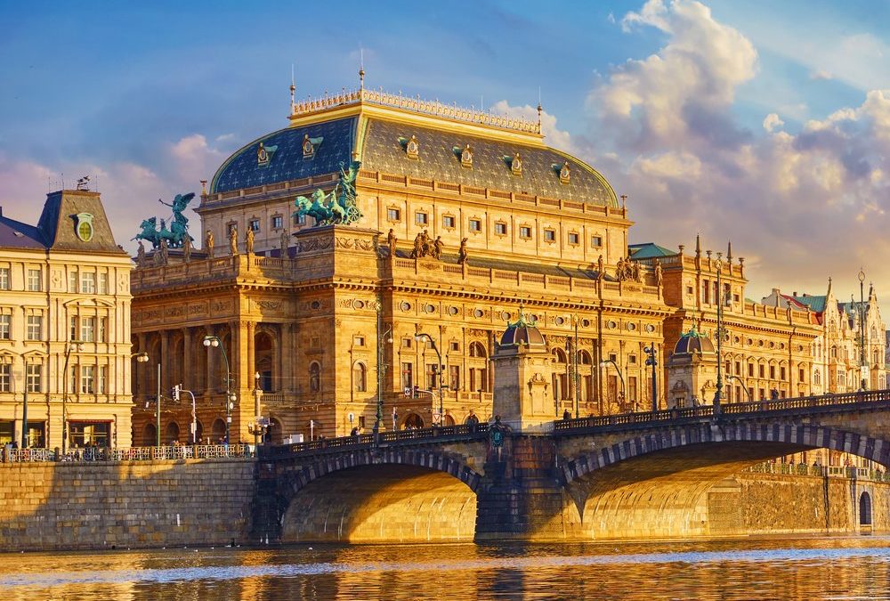 Teurer Sprit? In den Urlaub mit nur einer Tankfüllung