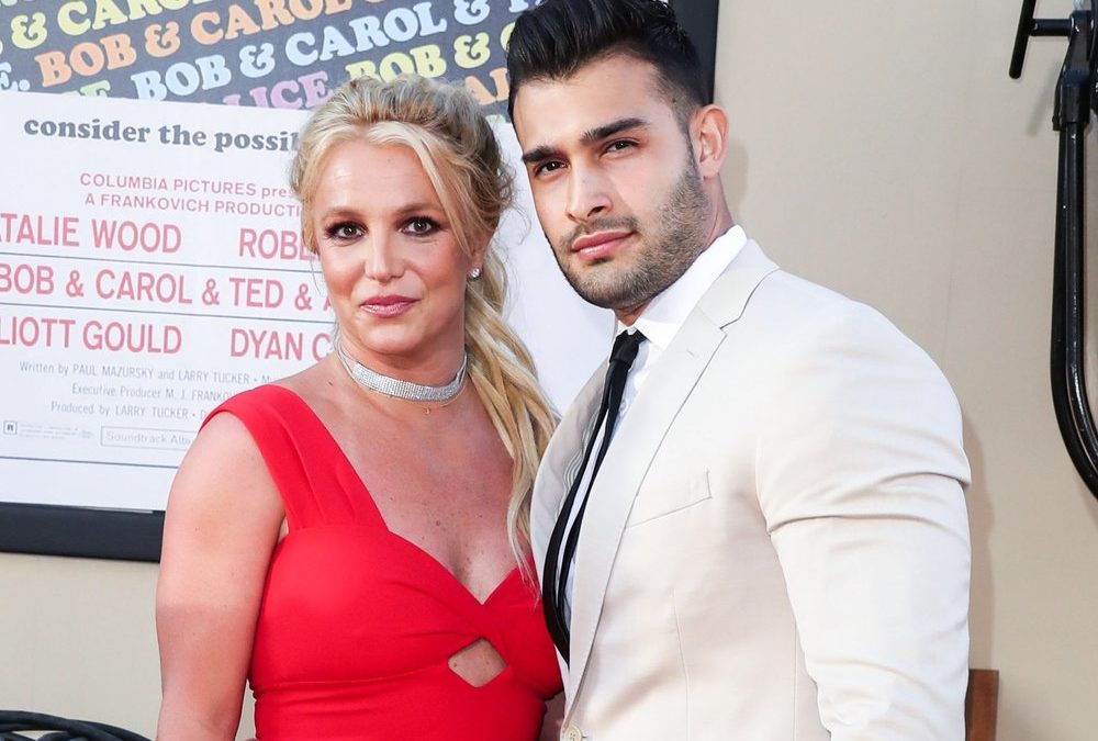 Britney Spears in Entzugsklinik: Ex Sam Asghiri findet es „großartig“