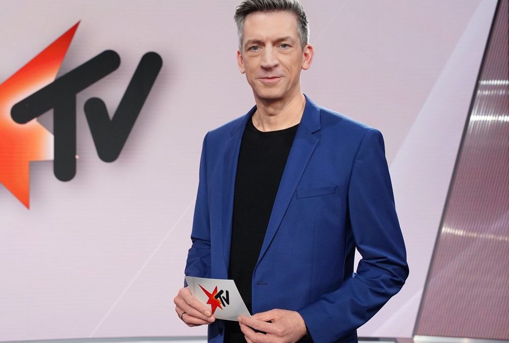 Steffen Hallaschka moderiert „stern TV“ nach dem Tod seines Bruders
