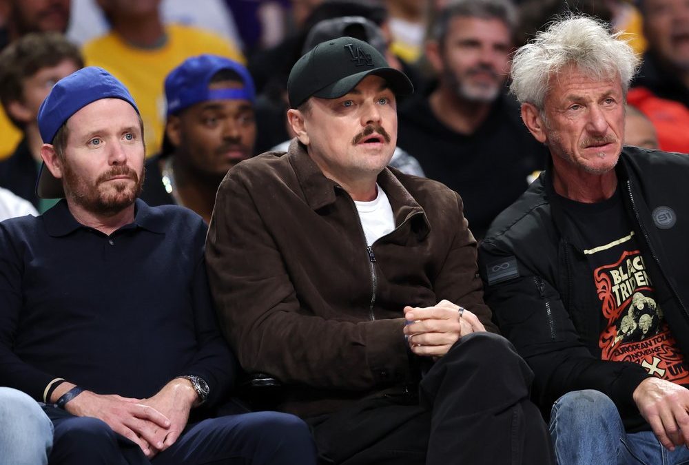 Leonardo DiCaprio und Sean Penn besuchen Basketball-Spiel
