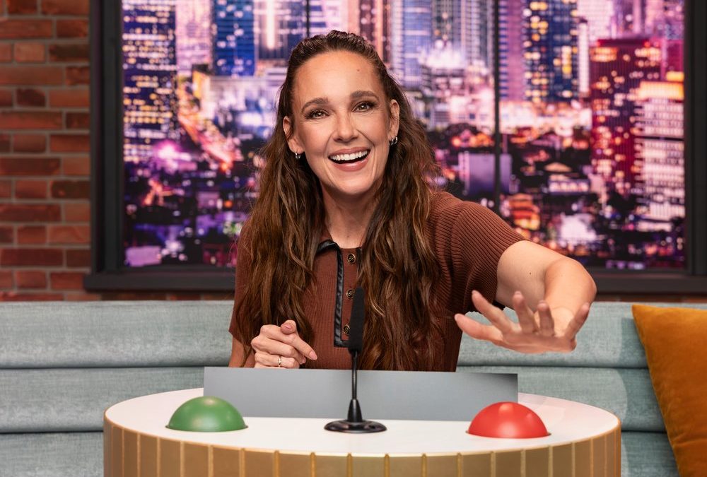 Bully gibt den Buzzer ab: Carolin Kebekus wird „LOL“-Gastgeberin