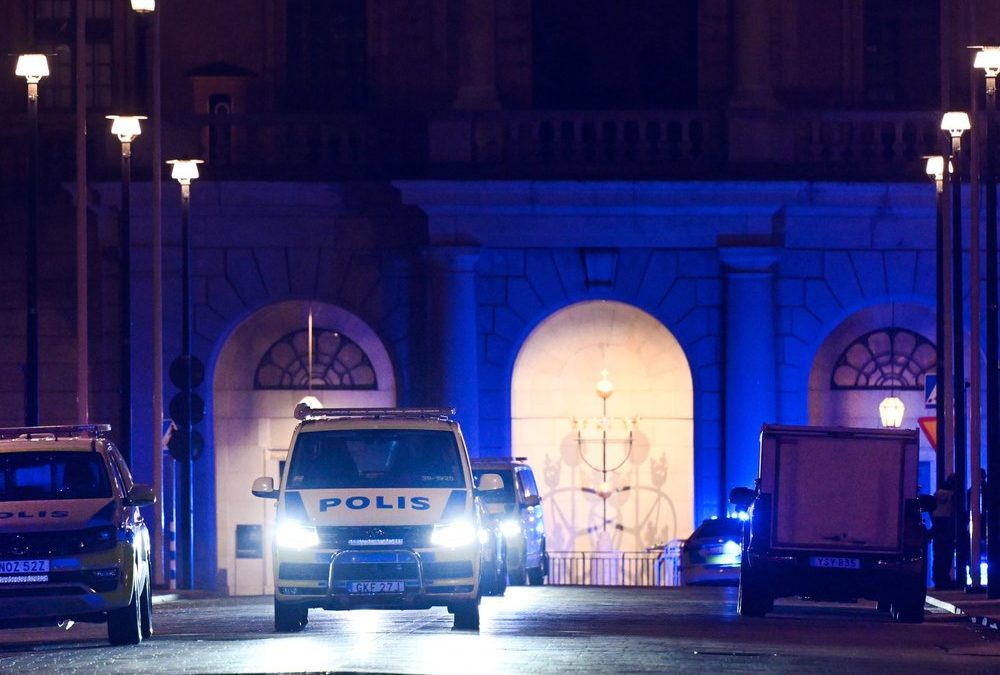 Schüsse vor Stockholmer Königsschloss: Polizei nimmt Mann fest