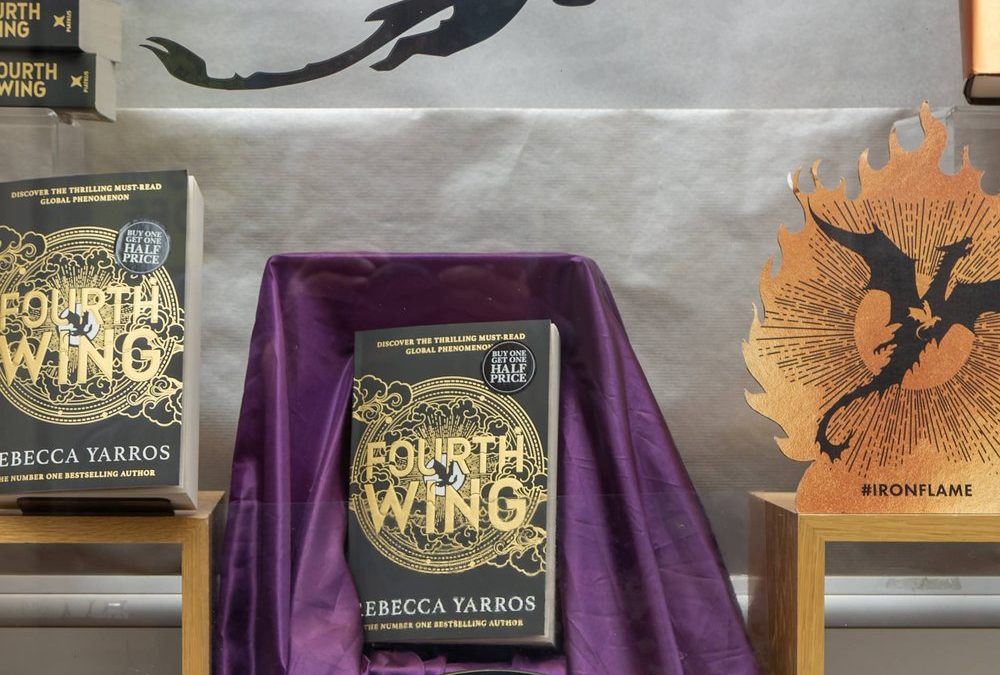 Fantasy-Roman „Fourth Wing“ schwingt sich auf #BookTok-Thron
