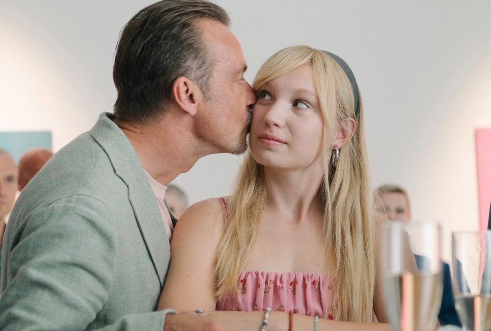 Helena Zengel jagt in „Westend Girl“ ein dunkles Familiengeheimnis