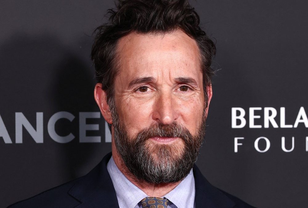 „The Pitt“-Star Noah Wyle ist neuer „Sexiest Man Alive“